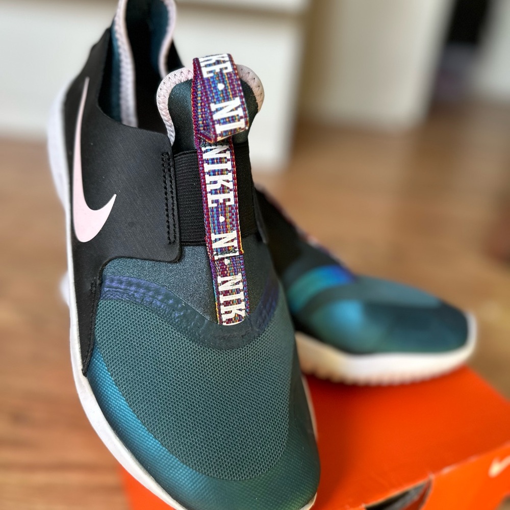 Nike Flex Runner Sneakers